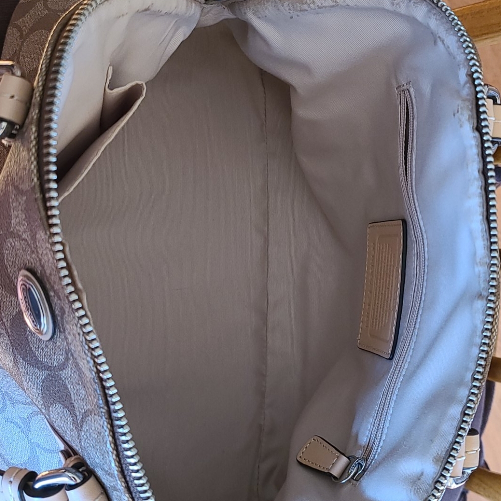 Coach Handbag - Picture 7 of 10